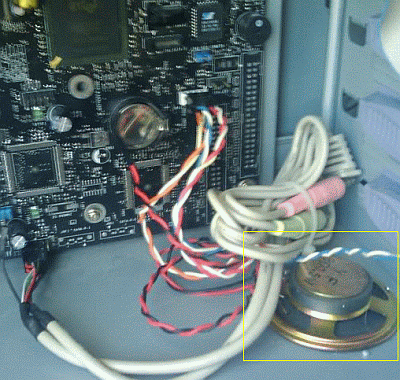 Eski masa üstü bilgisayarlardaki audio hopörlör (speaker)